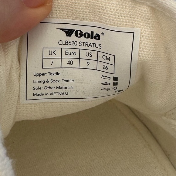 New with tags - Gola Stratus sneakers - Picture 6 of 10